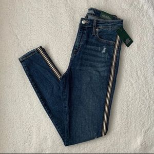 NWT Wild Fable Striped High Rise Jeans